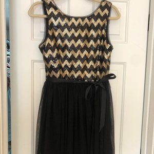 Black and Gold Sequin Dress - Size 5/6